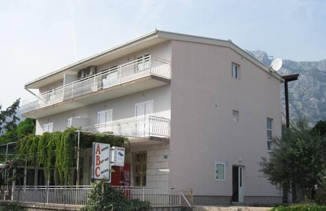 Apartments Diana Orebić